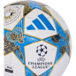 Preview: Adidas Fußball UCL 2025/2026 Gruppenphase Spielball Gr. 5 Nahaufnahme 1 Preview: Adidas Fußball UCL 2025/2026 Gruppenphase Spielball Gr. 5 Nahaufnahme 1
