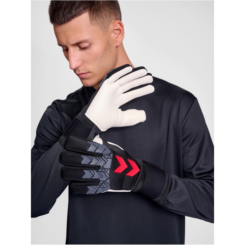 Hummel Torwarthandschuhe hmlGK Hyper Grip schwarz/weiß/rot Hummel Torwarthandschuhe hmlGK Hyper Grip schwarz/weiß/rot
